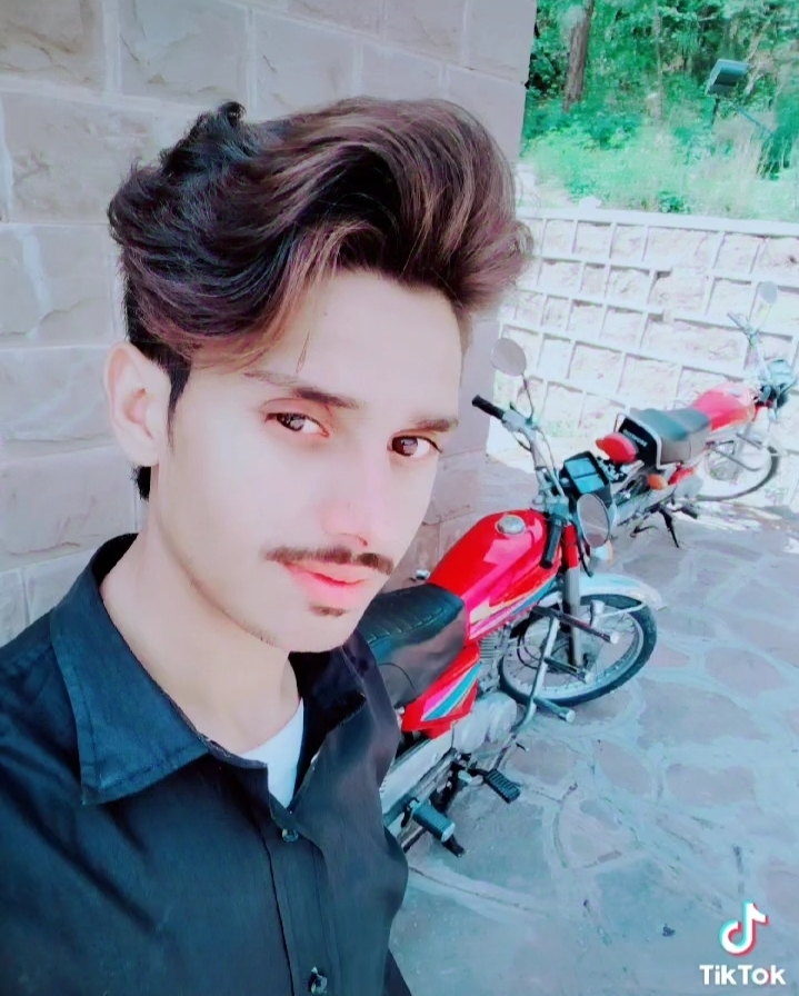 Juni Abbasi_pK4KA