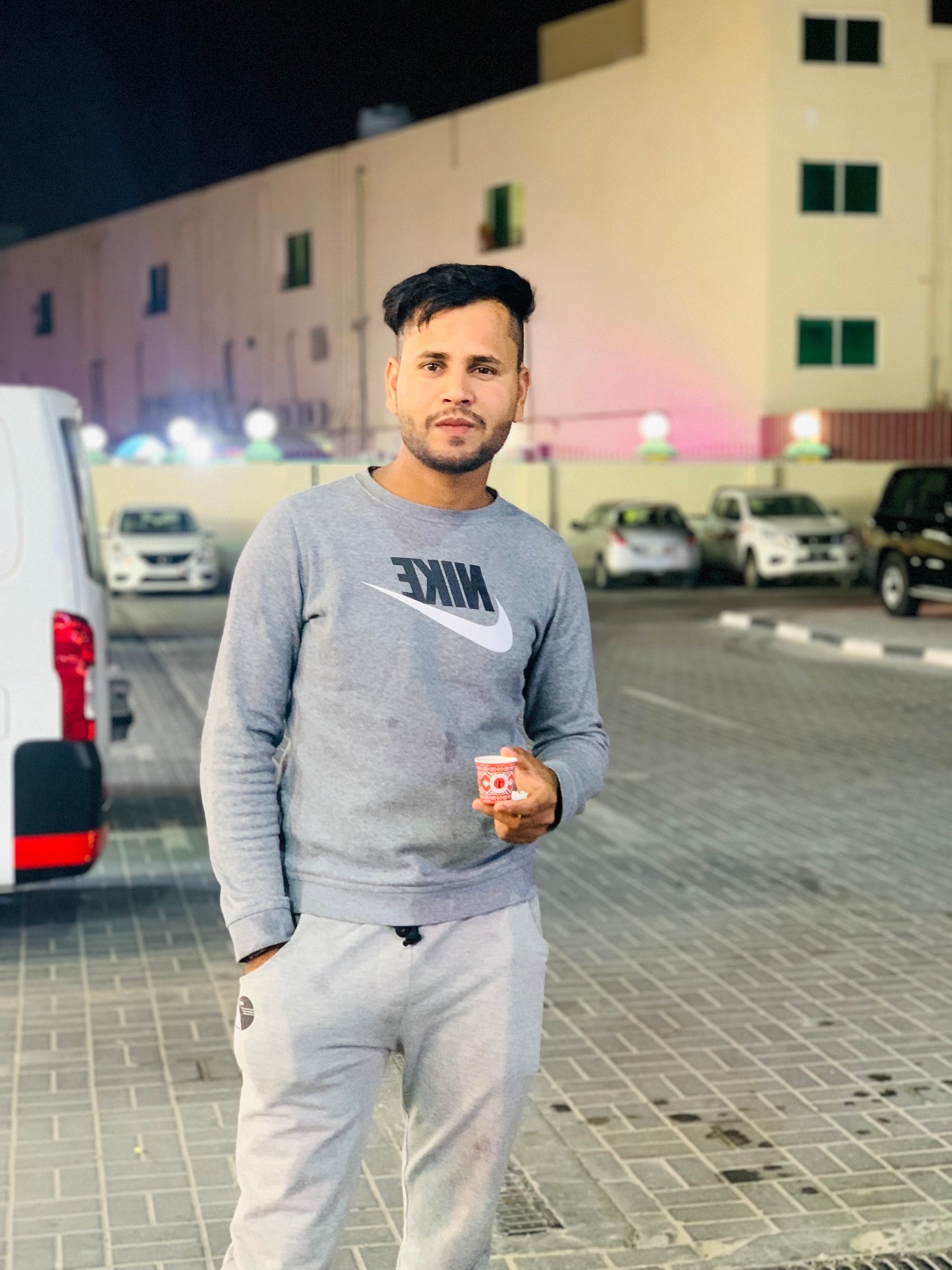 Ahaan khan electrician_uhQsg