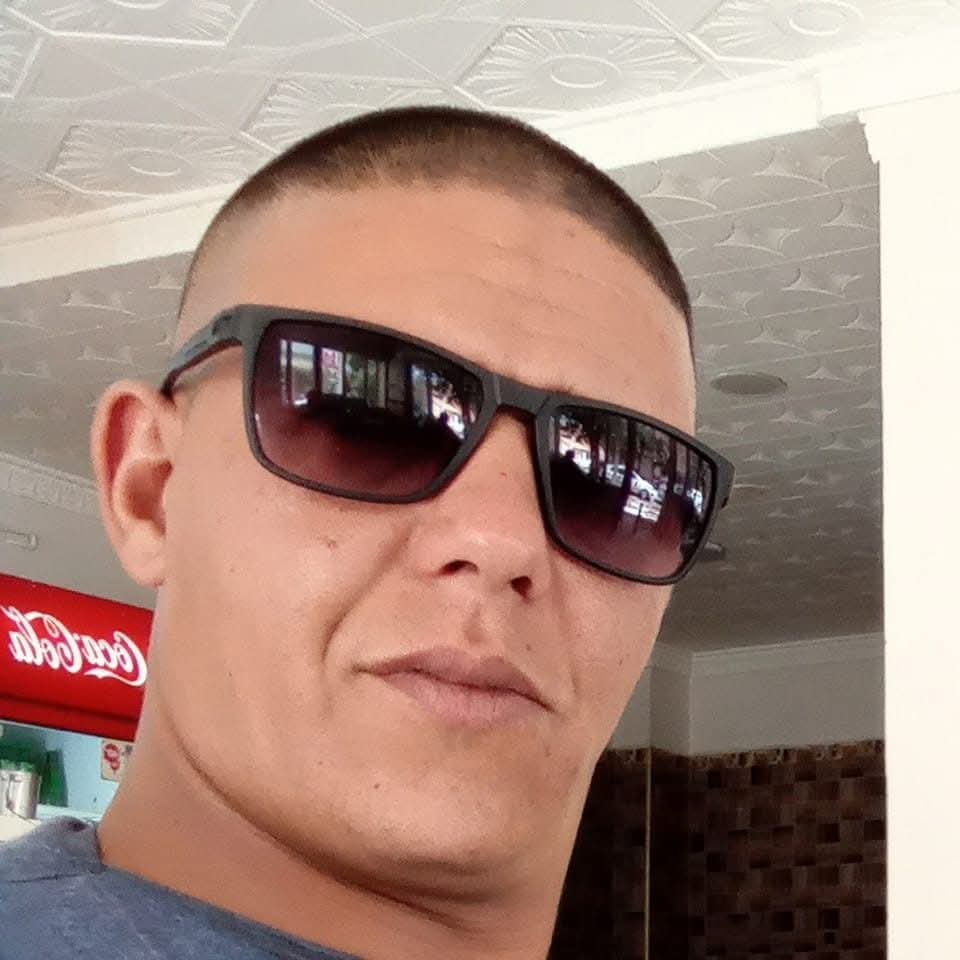 Elker Belkacem_Fd7Oy